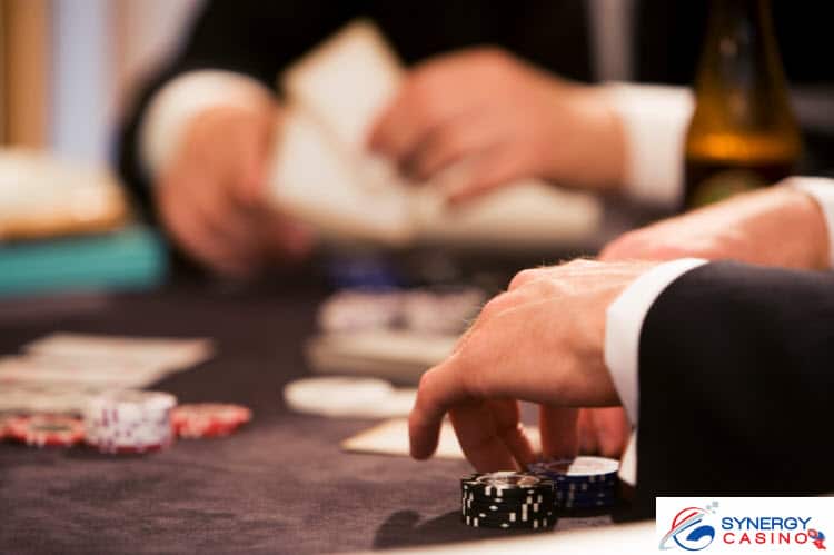 Online Poker Varianty - Synergy Casino